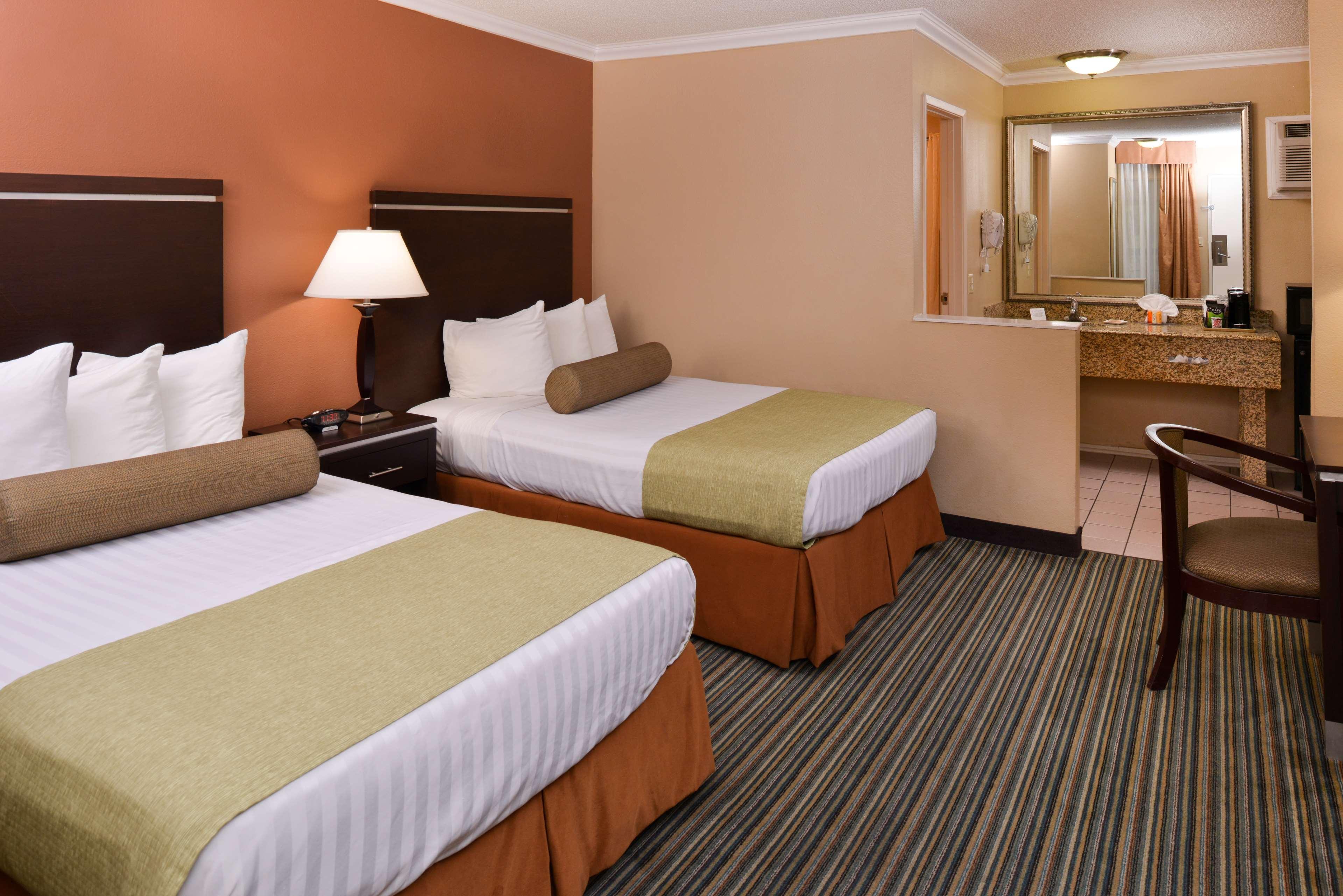 Best Western Courtesy Inn Hotel - Anaheim Resort At The Park Luaran gambar