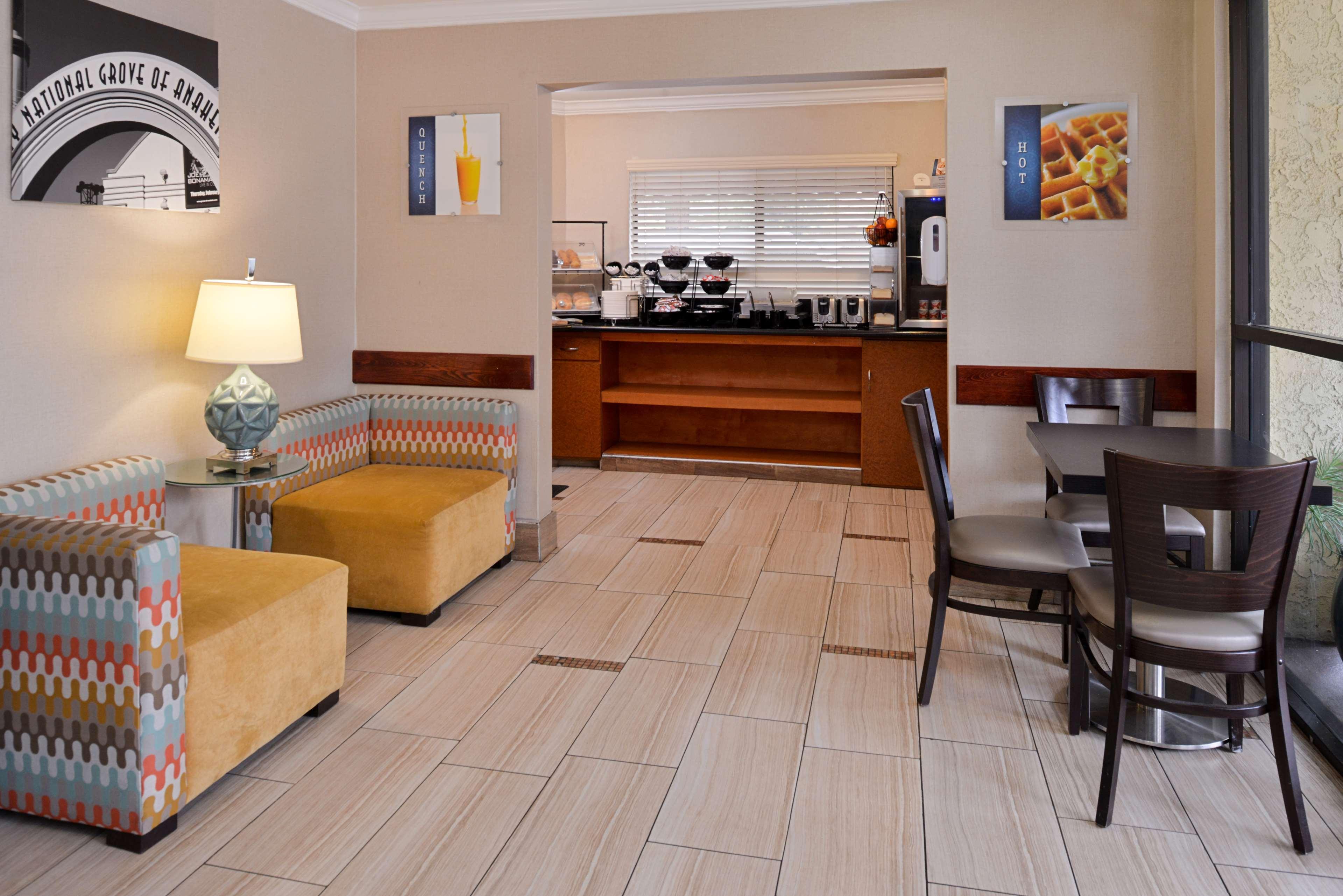 Best Western Courtesy Inn Hotel - Anaheim Resort At The Park Luaran gambar