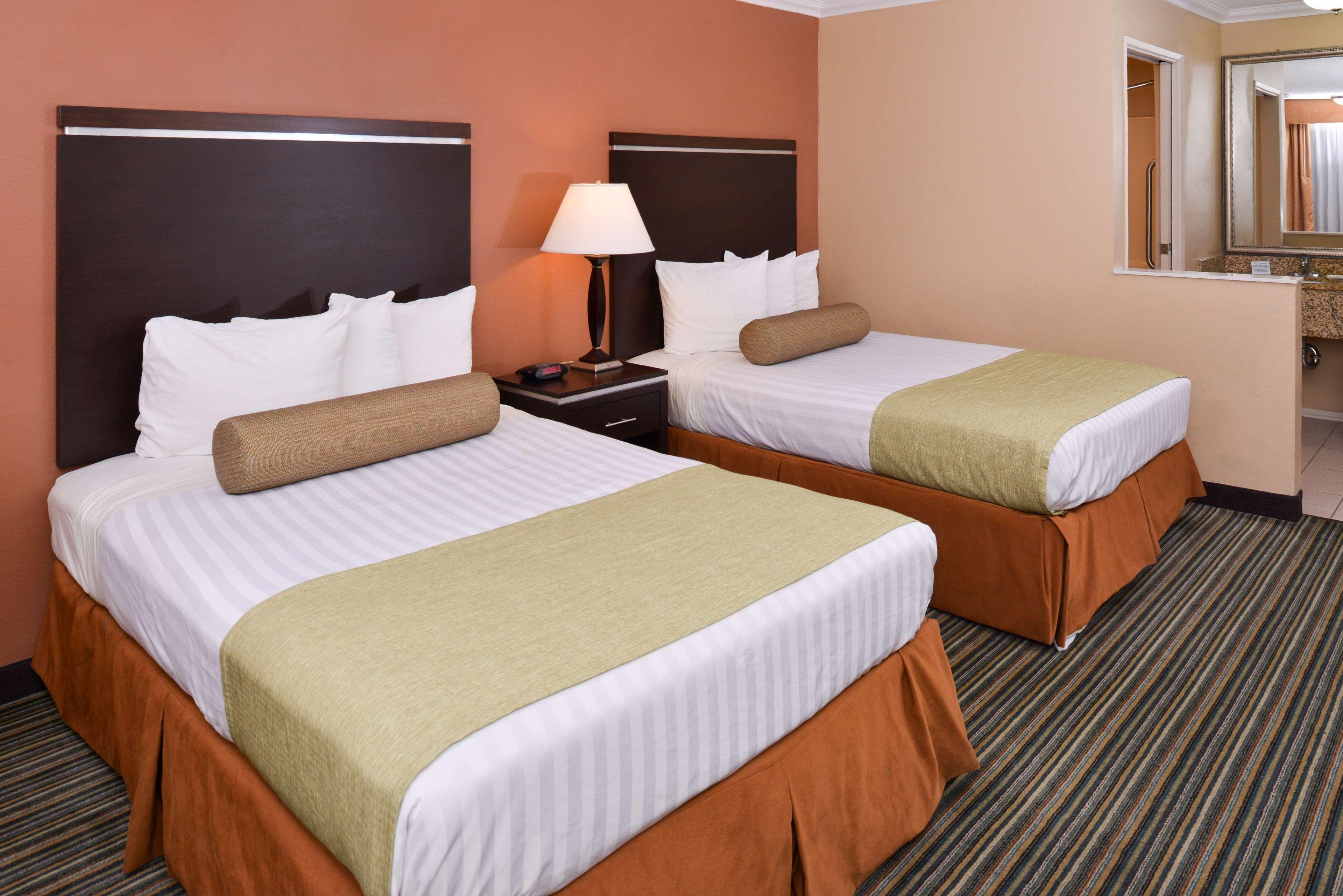 Best Western Courtesy Inn Hotel - Anaheim Resort At The Park Luaran gambar