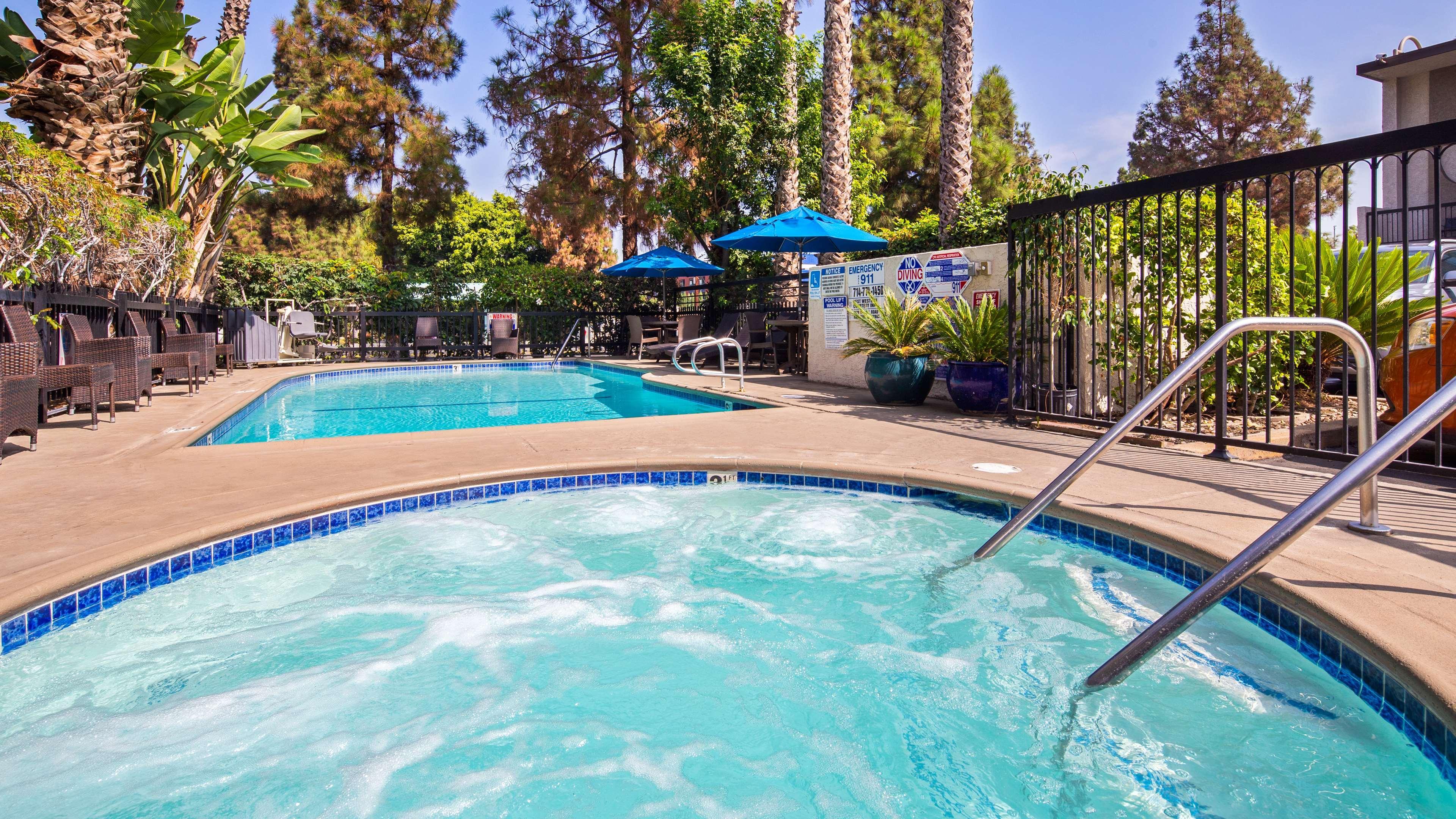 Best Western Courtesy Inn Hotel - Anaheim Resort At The Park Luaran gambar