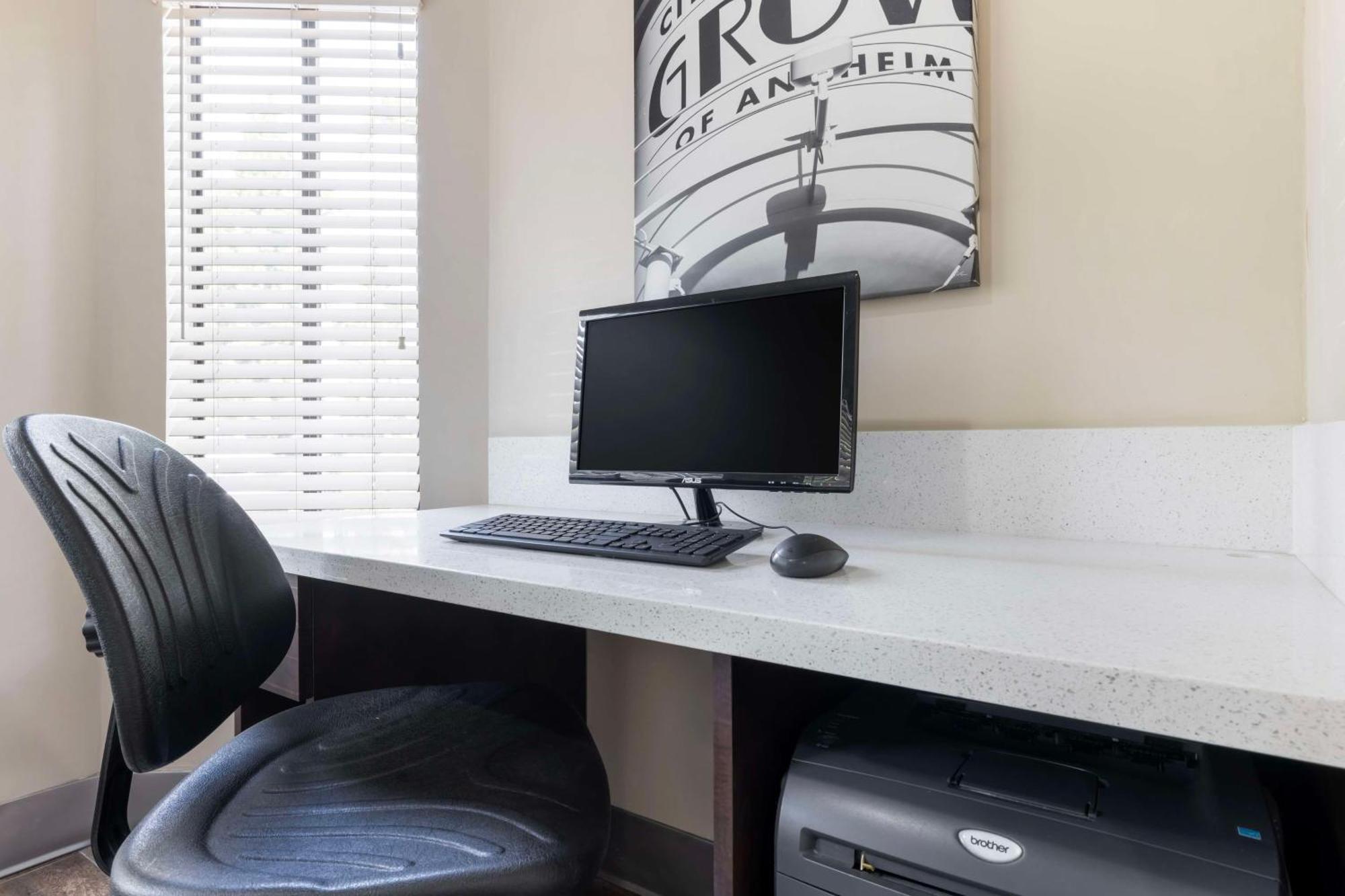 Best Western Courtesy Inn Hotel - Anaheim Resort At The Park Luaran gambar