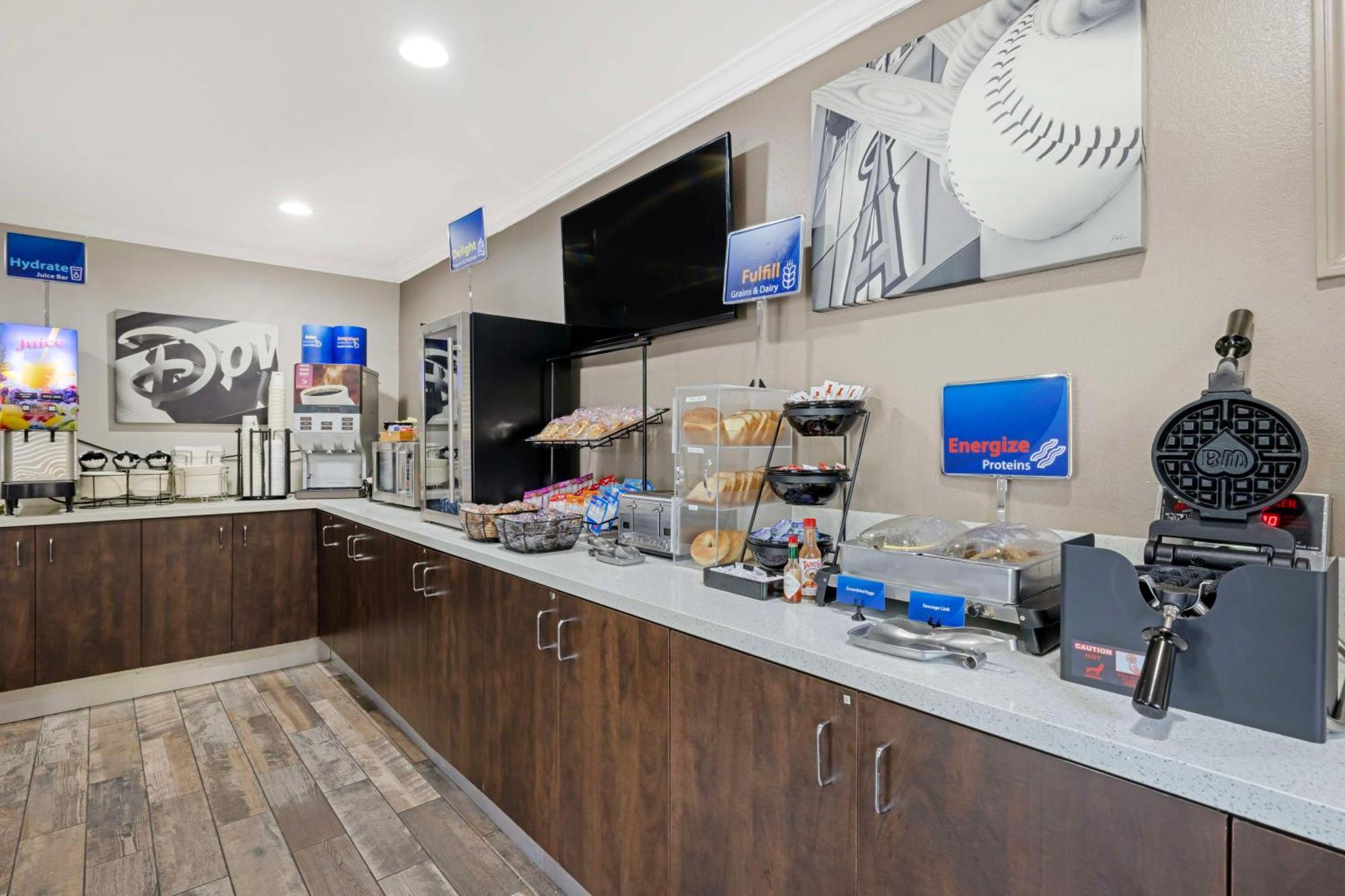 Best Western Courtesy Inn Hotel - Anaheim Resort At The Park Luaran gambar